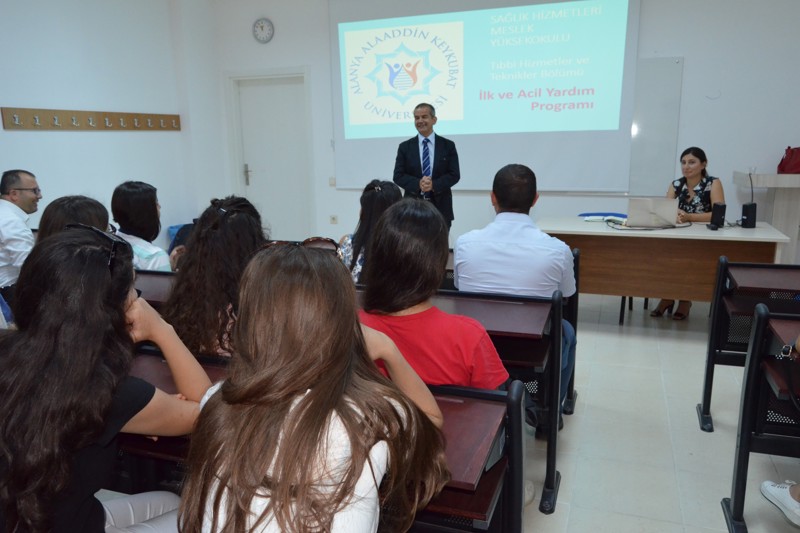 İlk ve Acil Yardım Teknikerliği Programı Eğitim Öğretime başladı