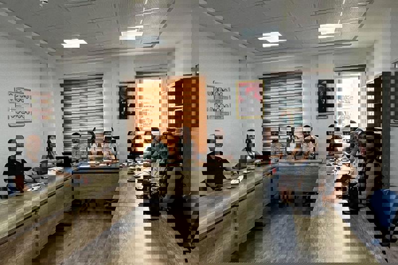 ALKÜ SAĞLIK HİZMETLERİ MYO’DA TERAPİ VE REHABİLİTASYON BÖLÜMÜ DIŞ PAYDAŞ TOPLANTISI GERÇEKLEŞTİRİLDİ